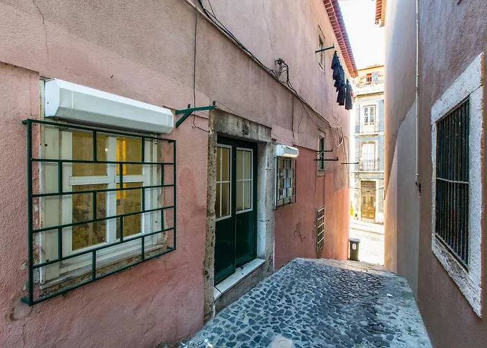 Santos Neighborhood Apartment